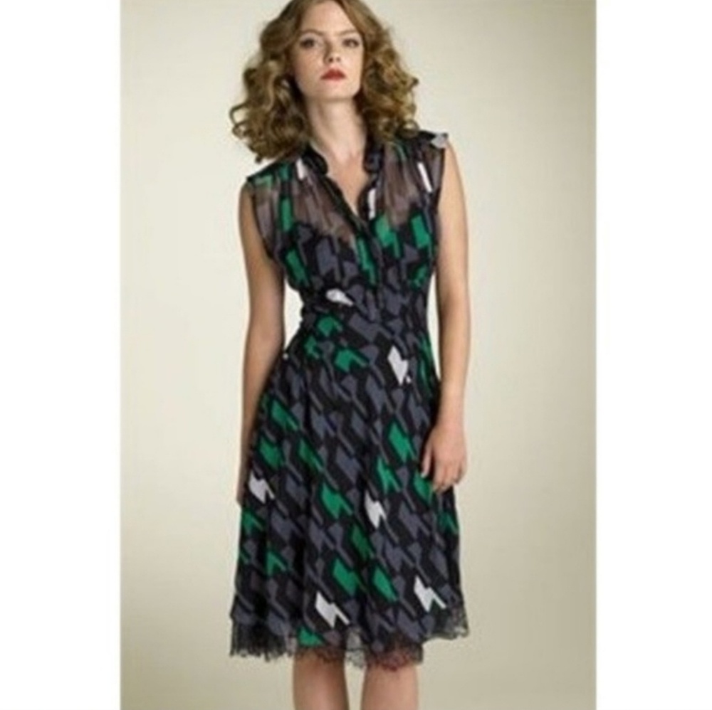 Diane Von Furstenberg Designer Silk Dress Size 6